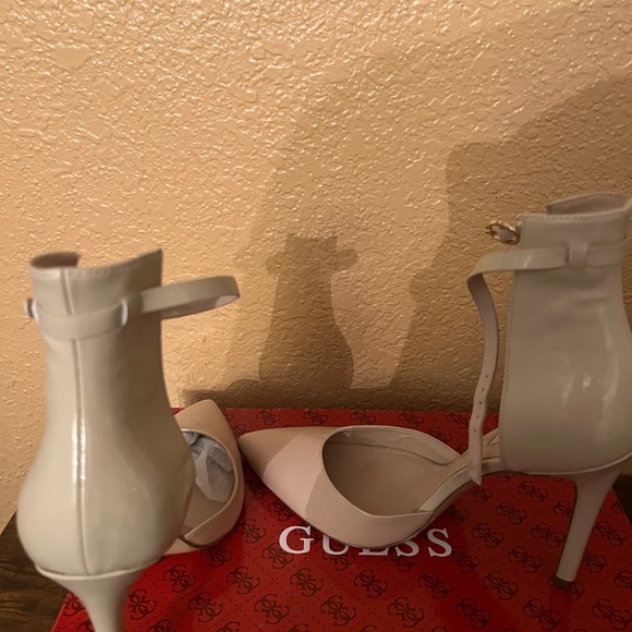 Brand New Guess Heels-Soft Leather - Picture 3 of 5
